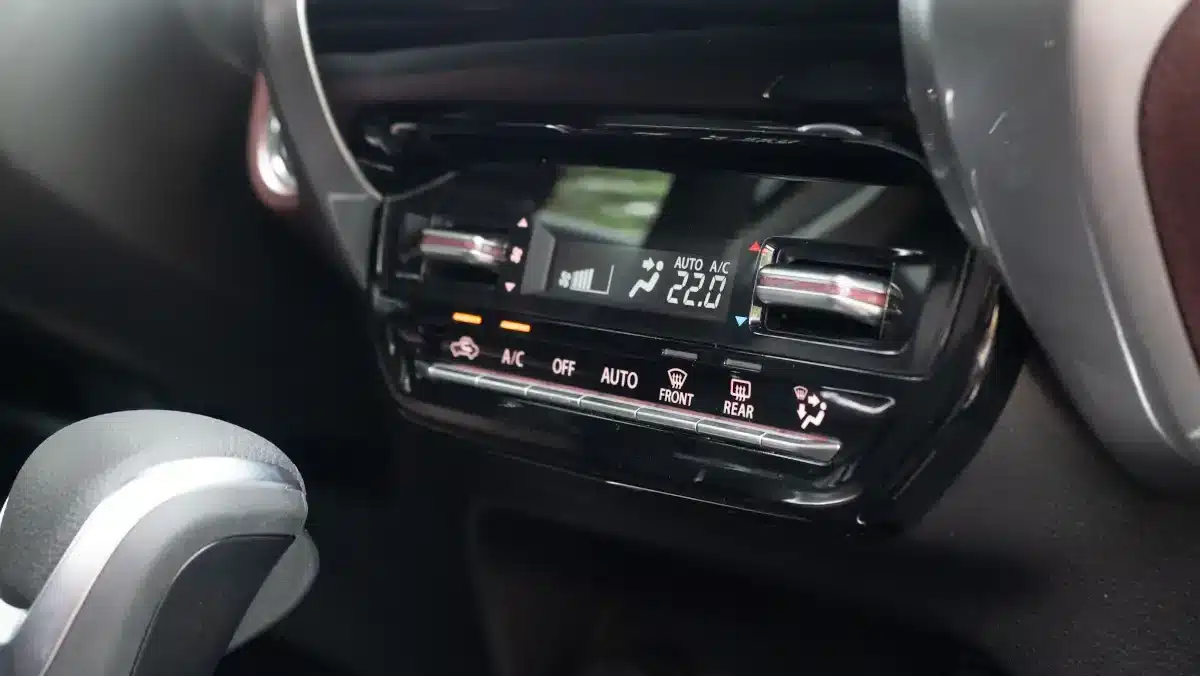 dieu-hoa-suzuki-fronx