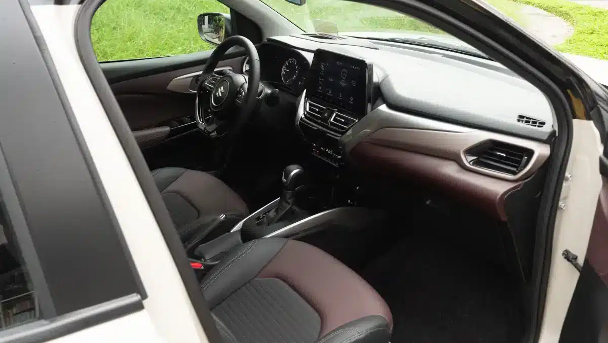 khoang-lai-fronx-2025