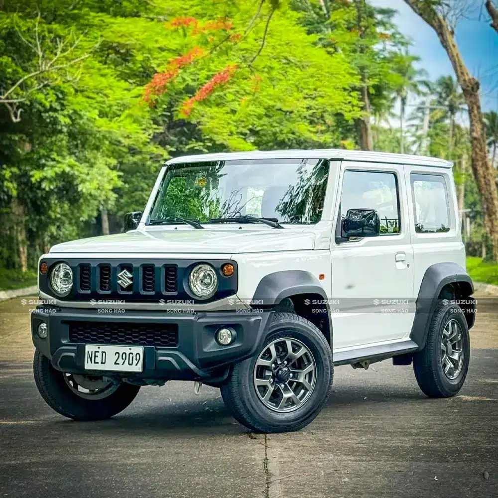 suzuki-jimny-2024-ban-chinh-thuc-mau-trang