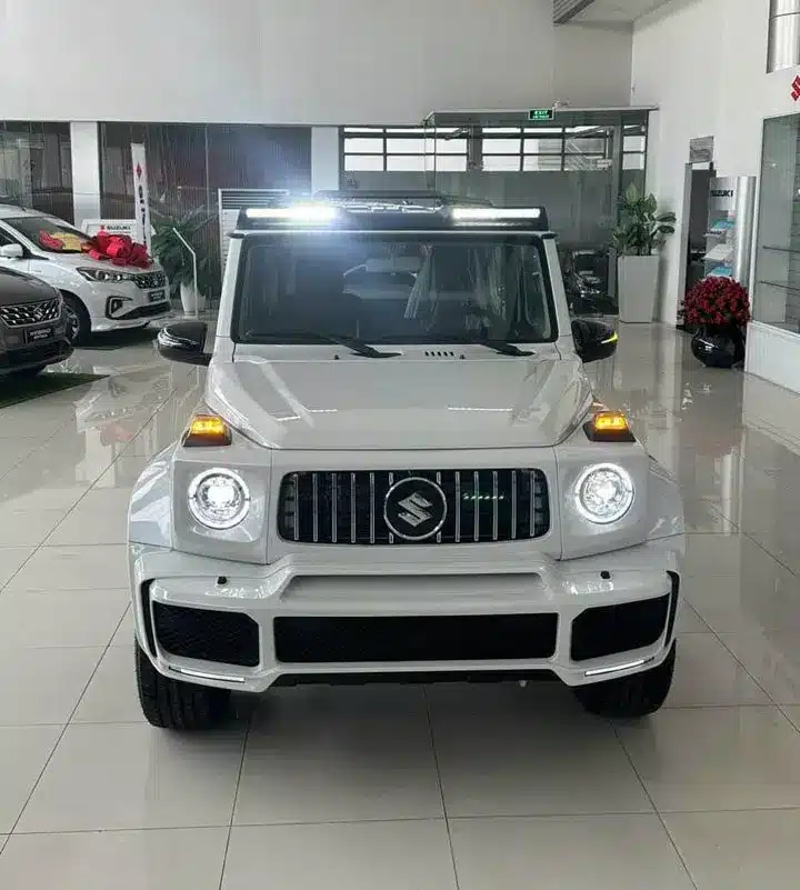 suzuki jimny mau trang do brabus