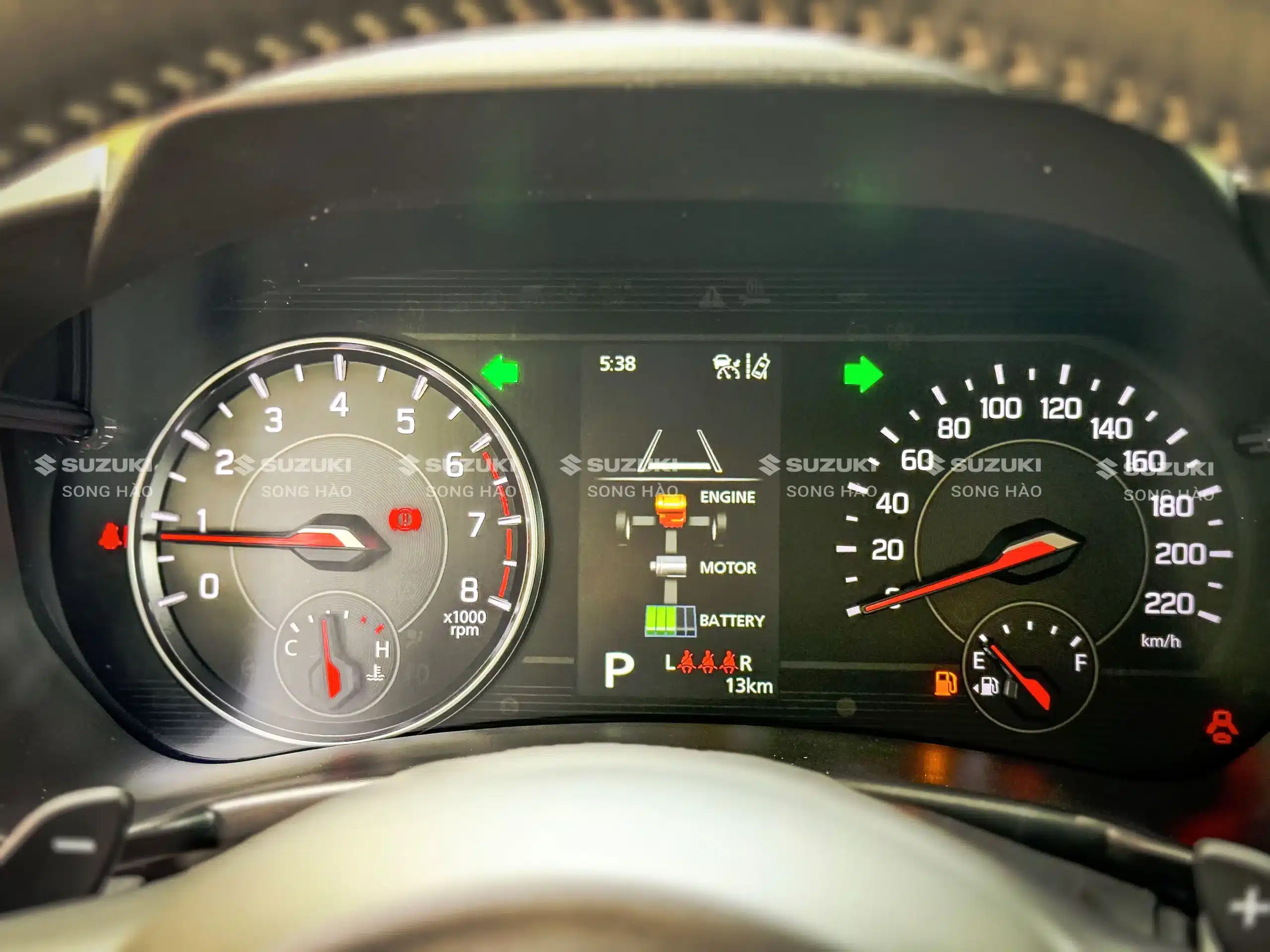 suzuki swift 2025 dong ho taplo scaled