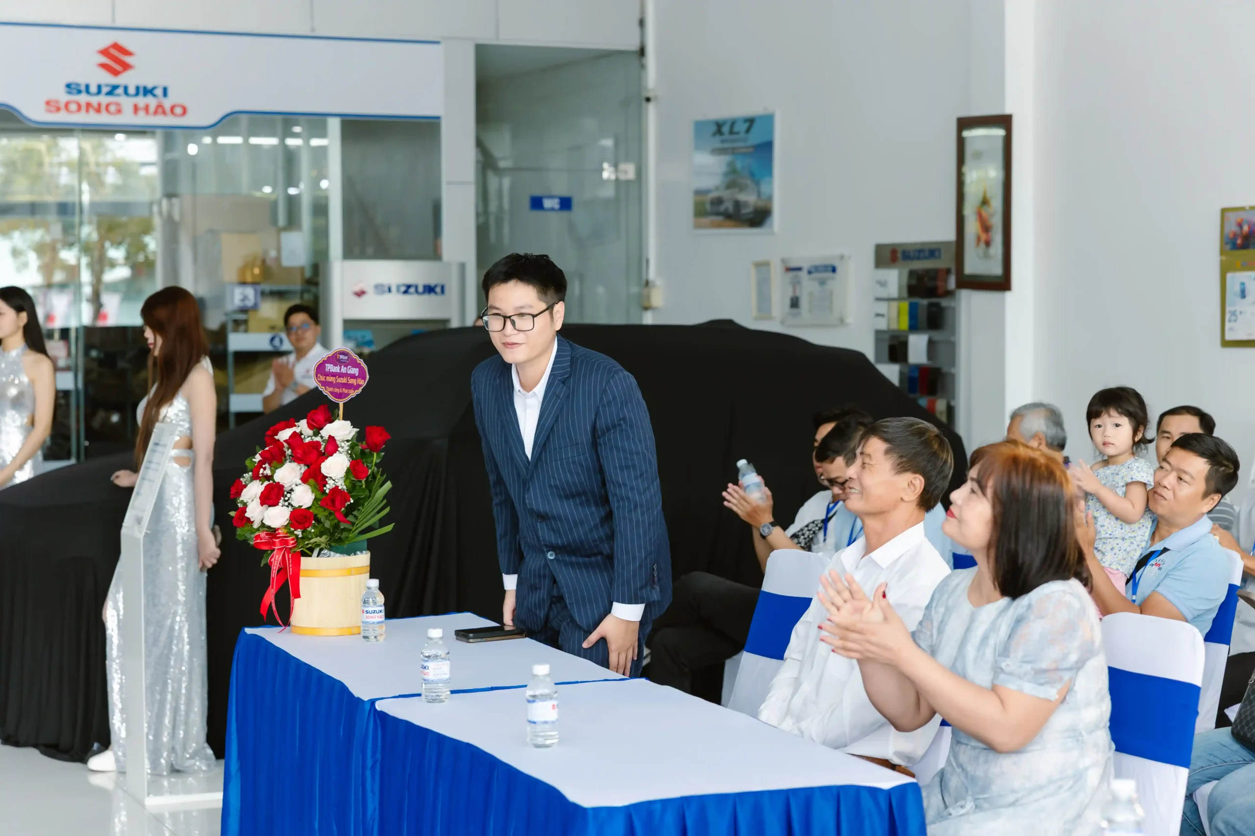 BQ1A2540 copy scaled